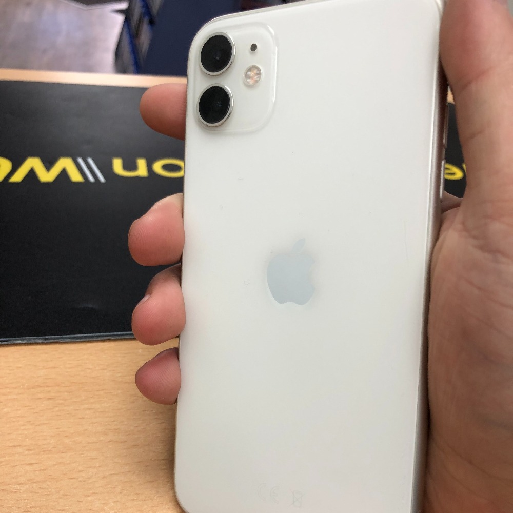 Apple iPhone 11 128GB unlocked Own4Less